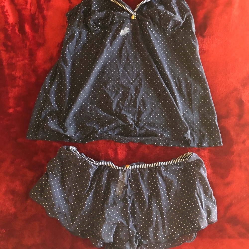 Gillian & O’Malley Intimates